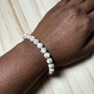Spun Howlite Gemstone Bracelet