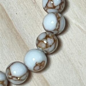 Spun Howlite Gemstone Bracelet
