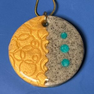 Shimmering Circles Pendant Necklace