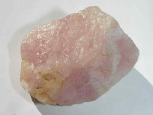 Read more about the article What is Rose Quartz?